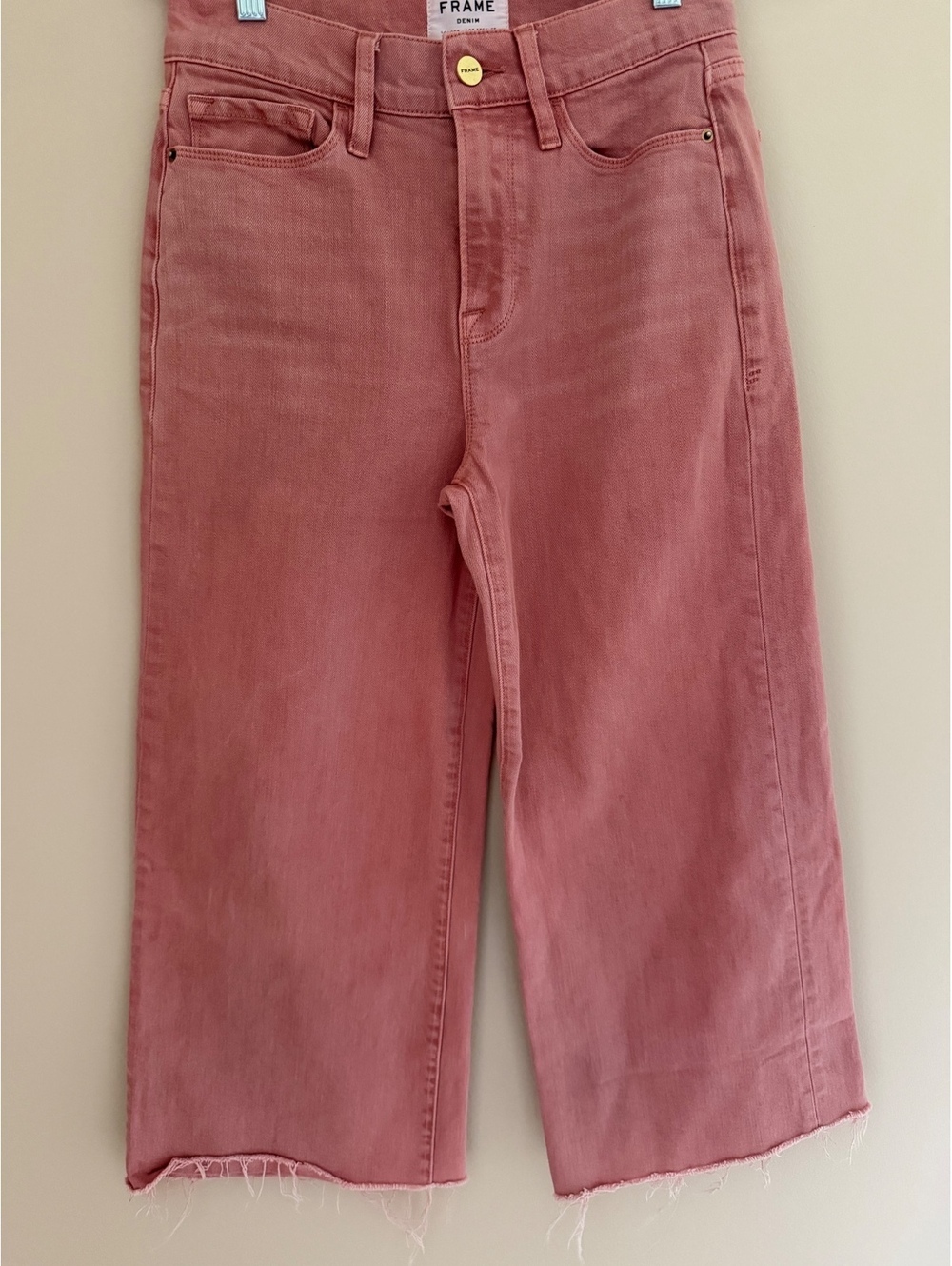FRAME 26, le vintage crop in peony, raw hem, 99% cotton